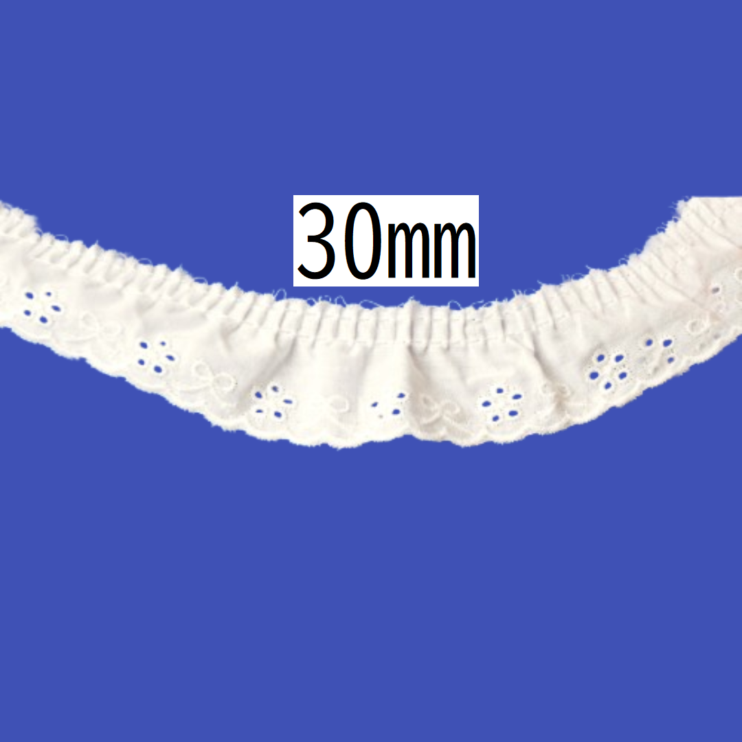 Cotton Tuck Lace – 30mm × 9.5m (1 roll)